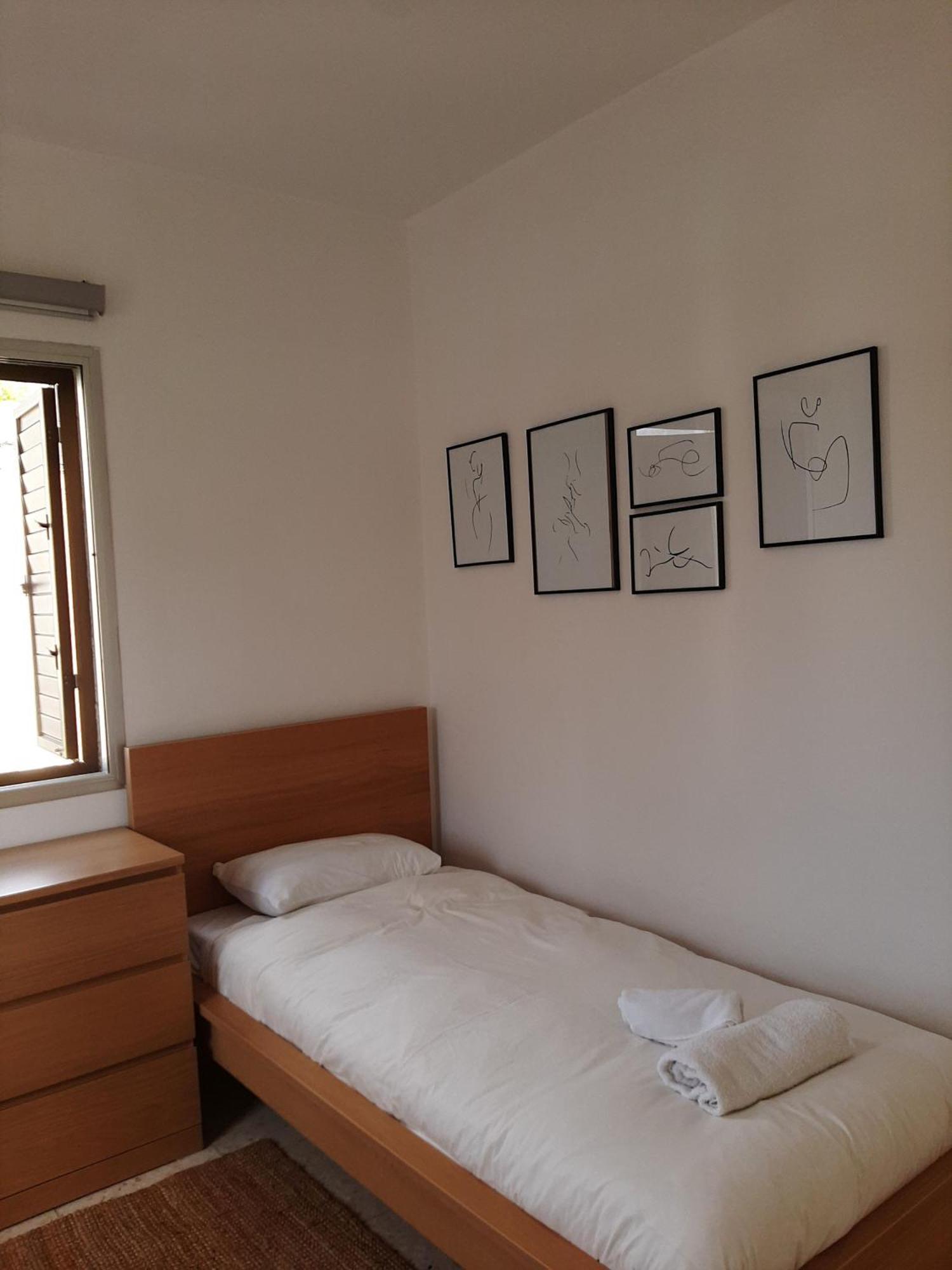 H&O Royal Townhouse In Center Paphos Apartamento Exterior foto