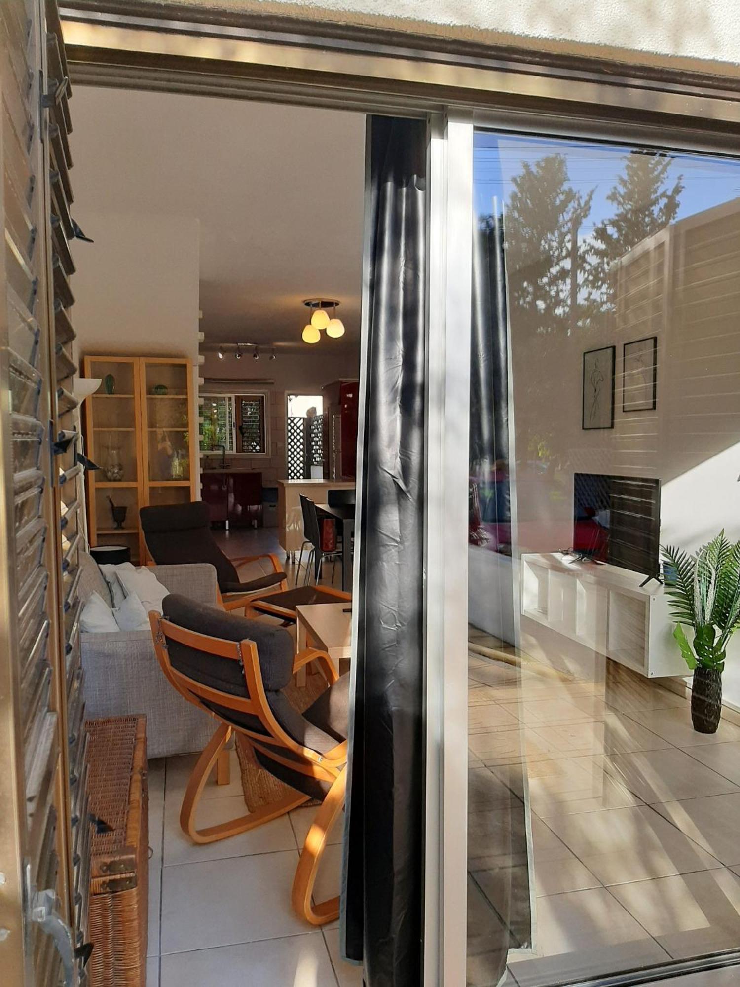 H&O Royal Townhouse In Center Paphos Apartamento Exterior foto